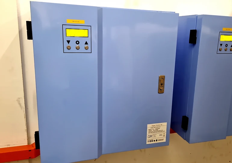 GreenPlanet Gen3 DVDC cabinets serving air handling units at a shopping mall